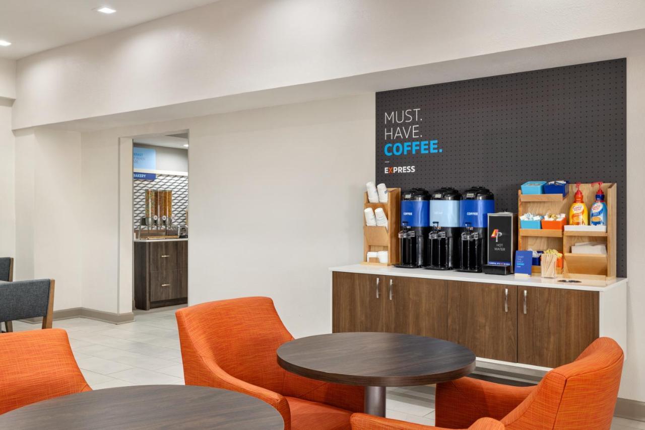 Holiday Inn Express & Suites Opelousas By Ihg Kültér fotó
